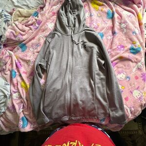 Under Armour Gray Sweatshirt Comfortable Athletic Hoodie